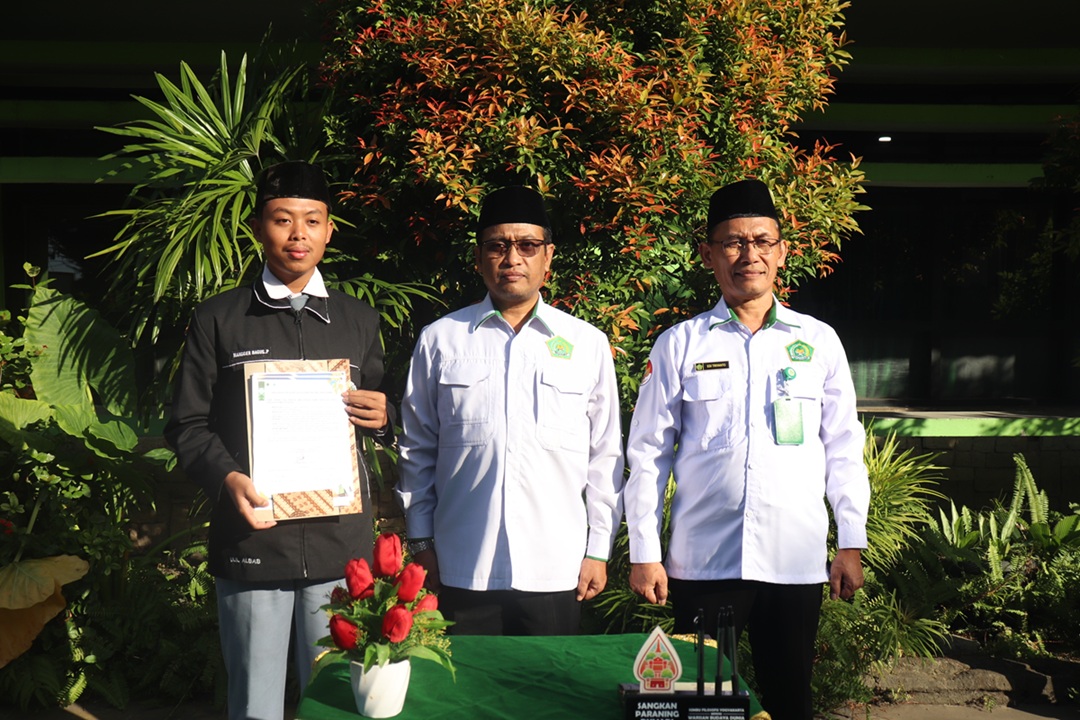 MAN 1 Yogyakarta Deklarasikan Pelajar Santun dan Cinta Damai